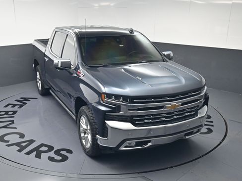 Used 2021 Chevrolet Silverado 1500 LTZ w/ LTZ Premium Package image 31