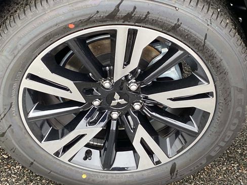 New 2026 Mitsubishi Eclipse Cross SEL image 6