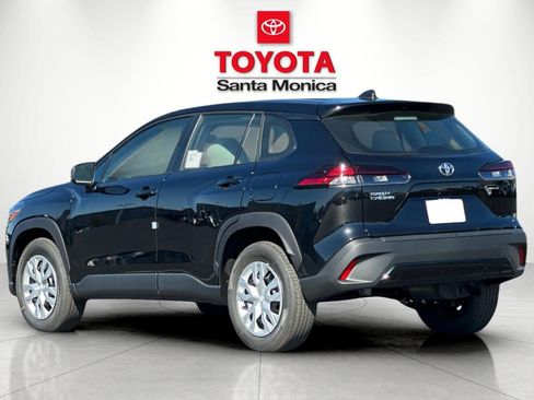 New 2026 Toyota Corolla Cross L image 5