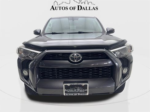 Used 2018 Toyota 4Runner 2WD image 3