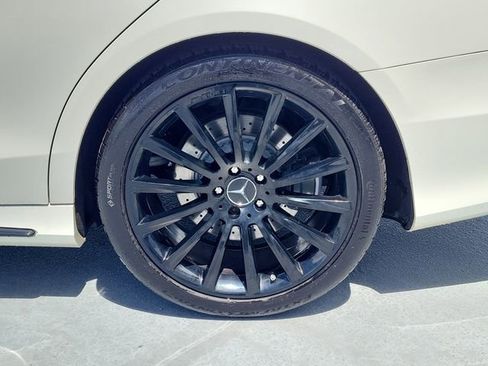 Used 2015 Mercedes-Benz S 550 4MATIC Sedan w/ Sport Package image 11