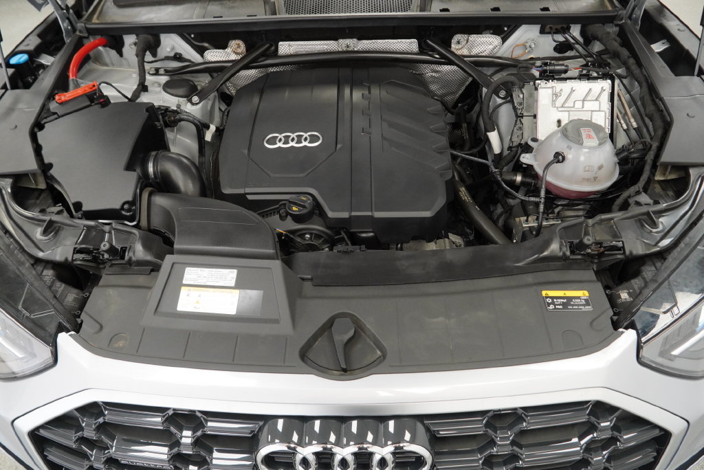 Used 2023 Audi Q5 2.0T Premium w/ Convenience Package AWD/4WD image 43