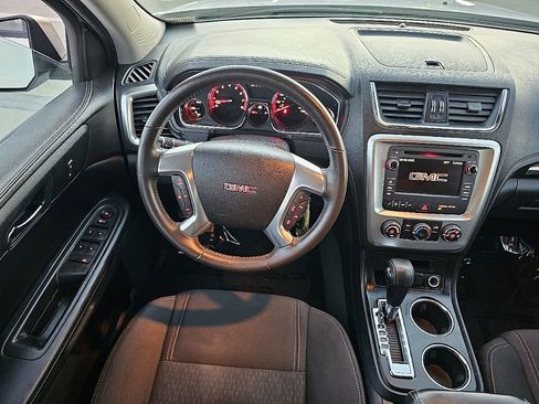 Used 2016 GMC Acadia SLE image 24