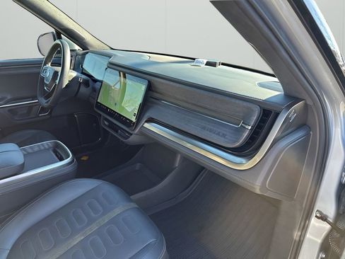 Used 2024 Rivian R1S Adventure image 13