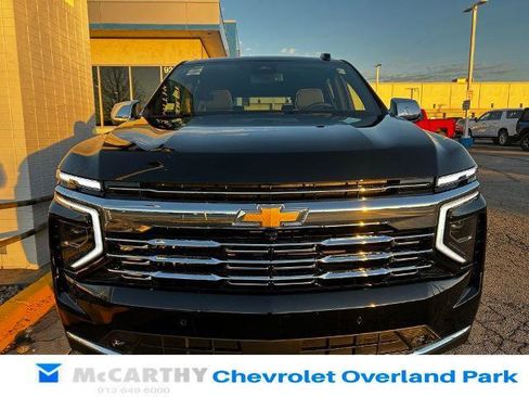 New 2026 Chevrolet Suburban Premier w/ Sun And Tow Package image 8