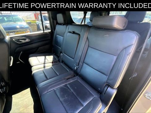 Used 2023 Chevrolet Suburban LT image 28