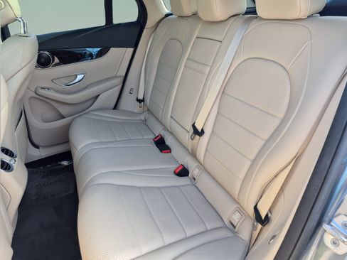 Used 2017 Mercedes-Benz GLC 300 image 17