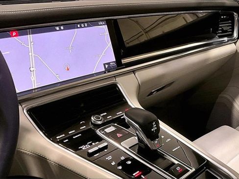 Used 2020 Porsche Panamera 4S image 6