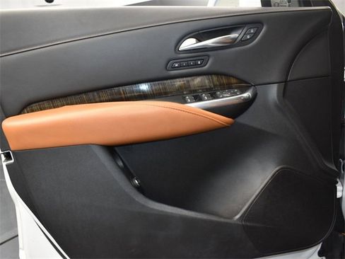 Used 2019 Cadillac XT4 Sport image 16