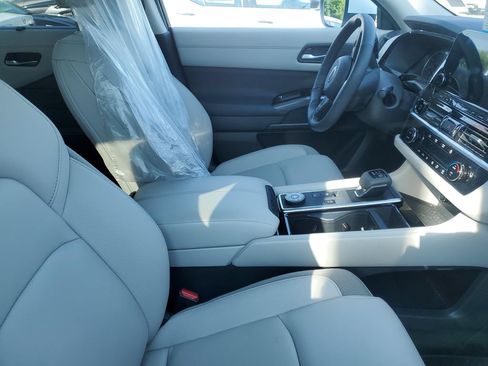 Certified 2025 Nissan Pathfinder SL AWD/4WD image 19