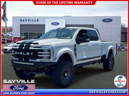 New 2026 Ford F250 Lariat w/ Black Appearance Package AWD/4WD image 1