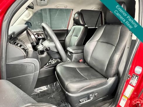 Used 2017 Toyota 4Runner TRD Pro AWD/4WD image 7