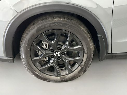 Used 2025 Honda HR-V Sport image 29