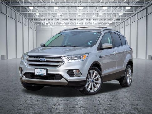 Used 2017 Ford Escape Titanium AWD/4WD image 1