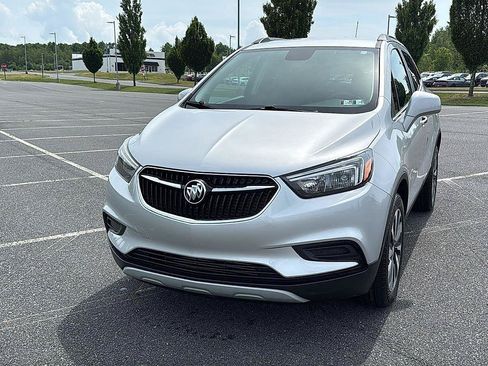 Used 2022 Buick Encore Preferred w/ Safety Package AWD/4WD image 14