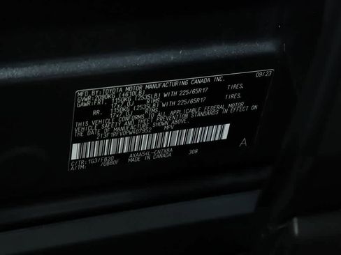 Used 2023 Toyota RAV4 LE image 20