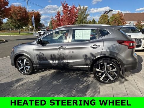 Used 2022 Nissan Rogue Sport SL image 4