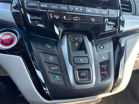 Used 2024 Honda Odyssey Touring image 25