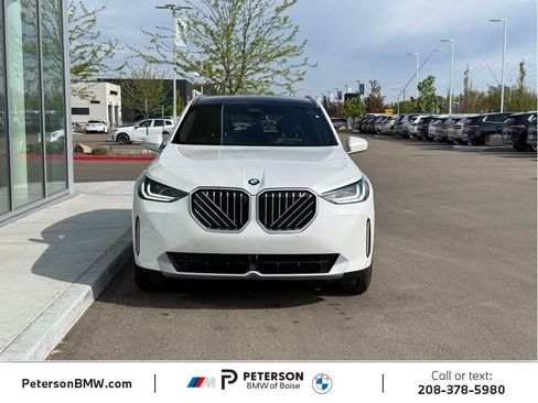 New 2026 BMW X3 xDrive30 w/ Premium Package AWD/4WD image 8