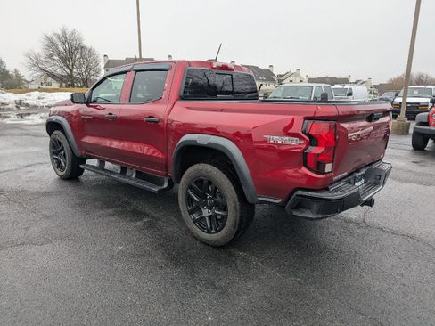 Used 2024 Chevrolet Colorado Trail Boss w/ Technology Package image 6