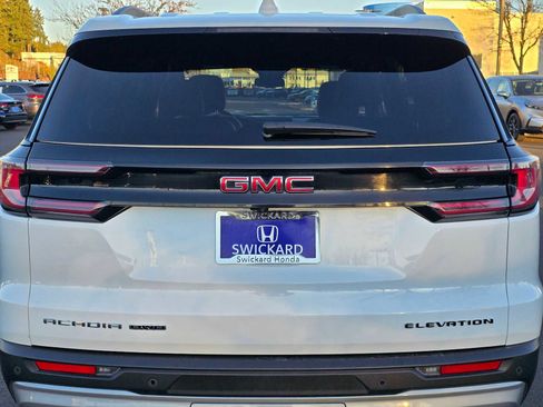 Used 2024 GMC Acadia Elevation image 13