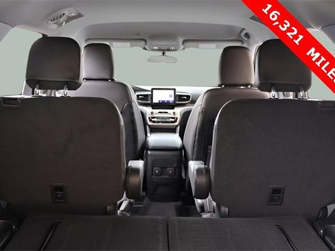 Used 2023 Ford Explorer XLT w/ Equipment Group 202A image 18