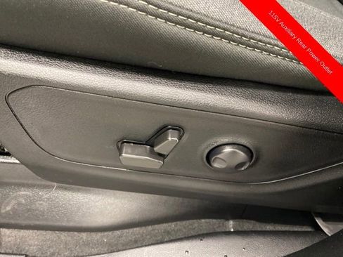 Used 2022 RAM 1500 Big Horn image 13