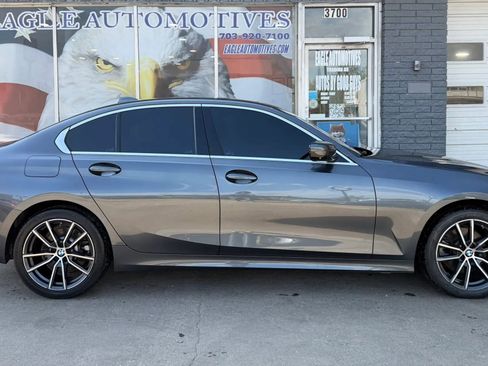 Used 2019 BMW 330i xDrive Sedan w/ Premium Package image 2
