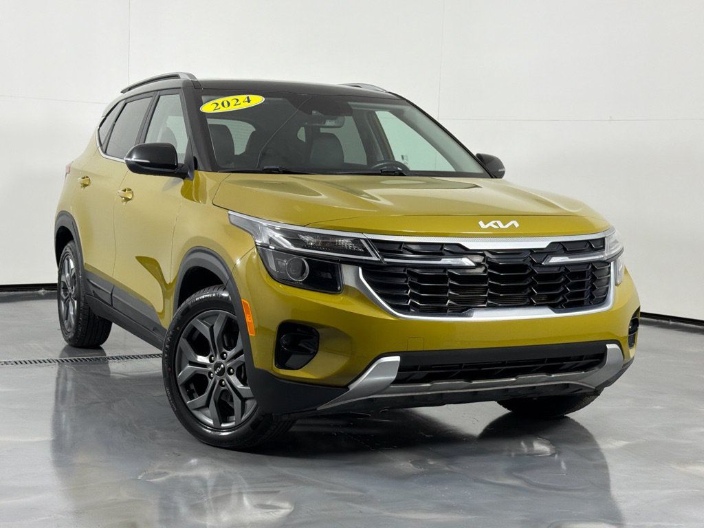 Used 2024 Kia Seltos S FWD image 2