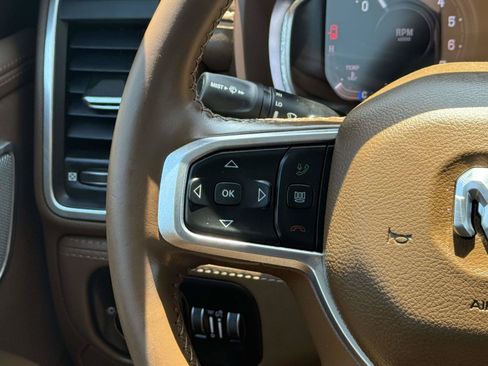 Used 2023 RAM 1500 Limited AWD/4WD image 14