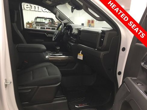 New 2026 Chevrolet Silverado 1500 LT image 17