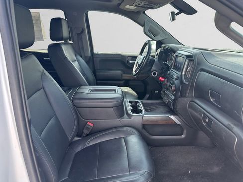 Used 2020 Chevrolet Silverado 1500 RST AWD/4WD image 16