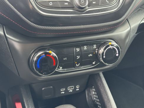 Used 2022 Chevrolet TrailBlazer RS image 27