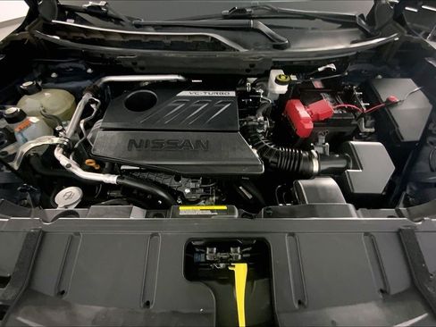 Used 2025 Nissan Rogue SV FWD image 10