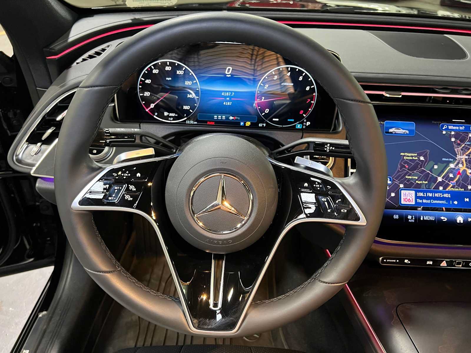 Used 2026 Mercedes-Benz E 350 4MATIC Sedan image 28