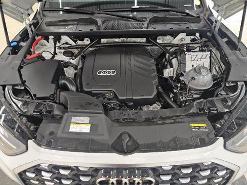 Used 2024 Audi Q5 2.0T Premium image 14