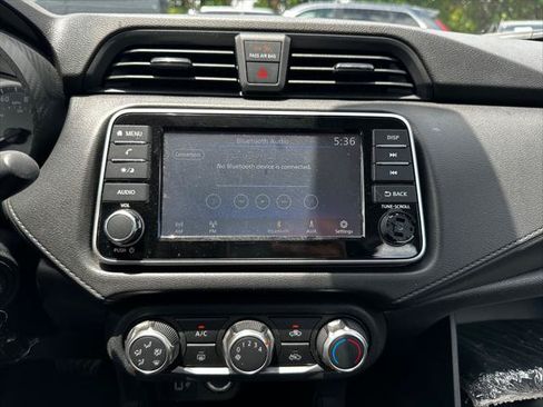 Used 2025 Nissan Versa S FWD image 22