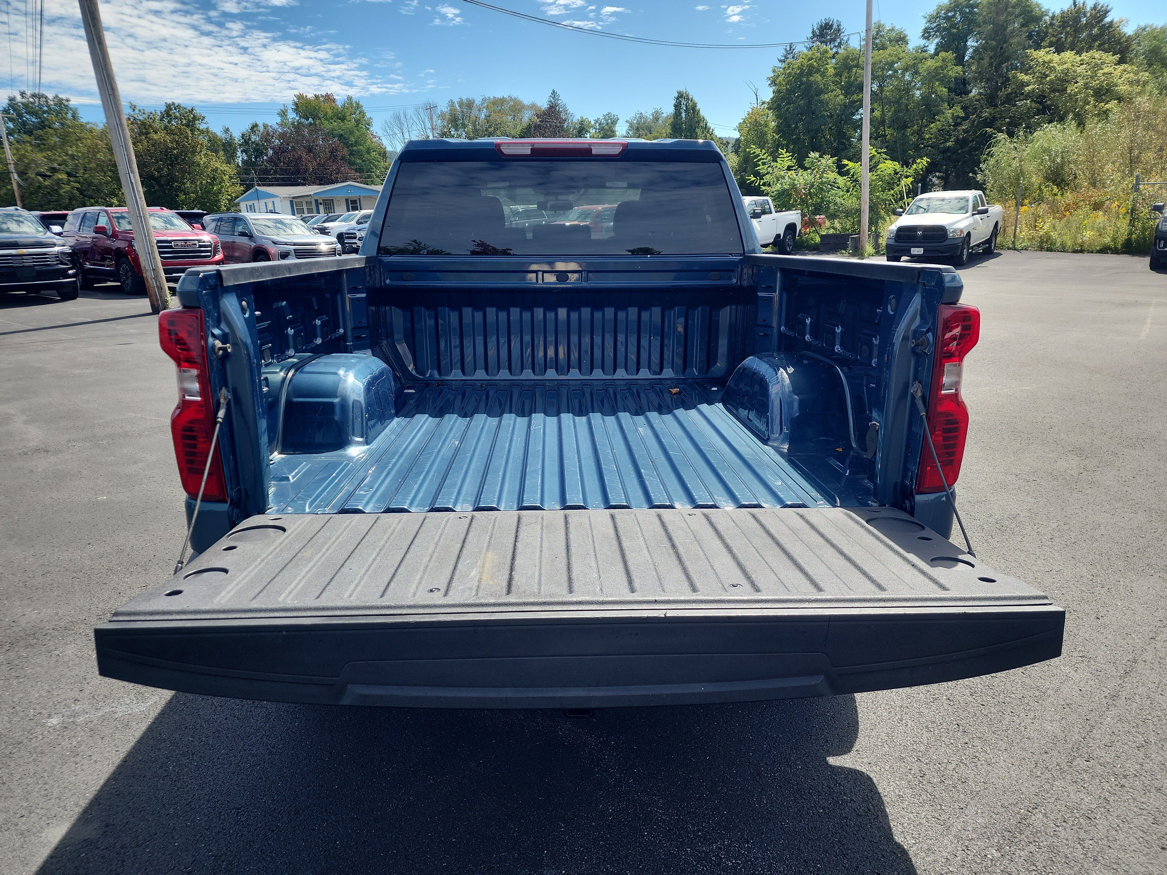 Certified 2024 Chevrolet Silverado 1500 LT AWD/4WD image 29