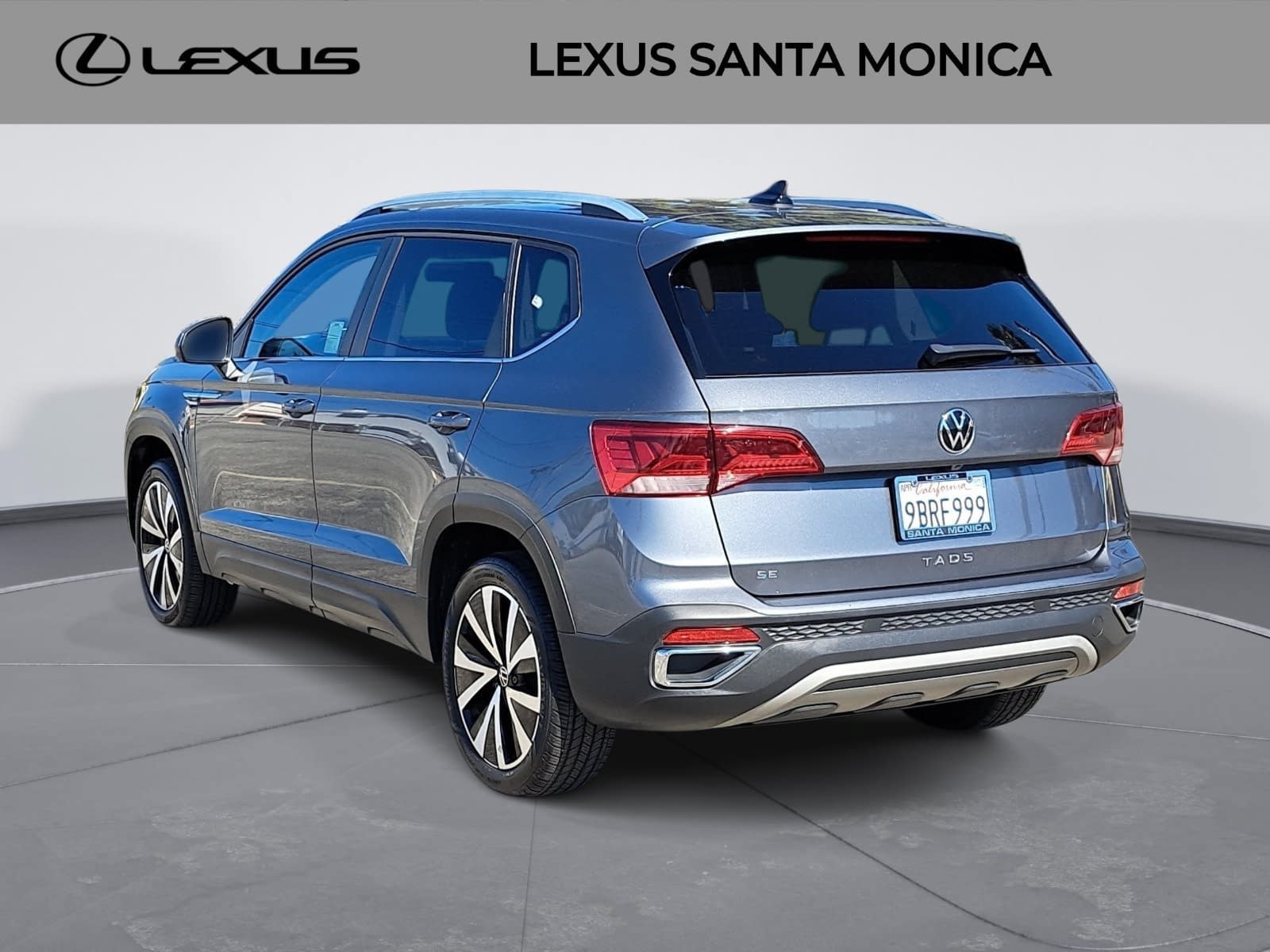 Used 2022 Volkswagen Taos SE FWD image 7
