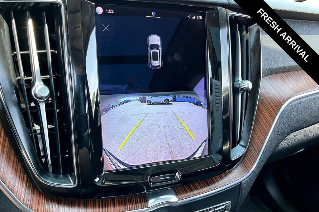 Used 2023 Volvo XC60 B5 Plus w/ Protection Package Premier FWD image 9
