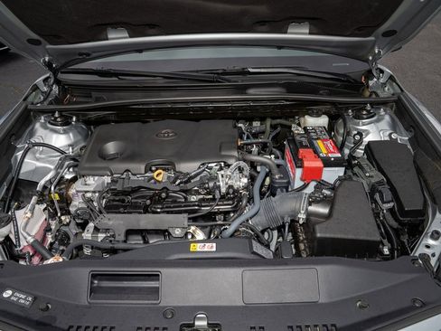 Used 2023 Toyota Camry LE image 11