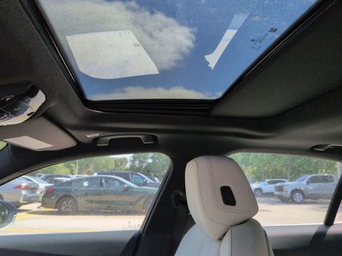 New 2026 BMW i5 eDrive40 w/ Premium Package image 20