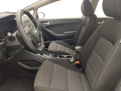 Used 2017 Kia Forte LX FWD image 17