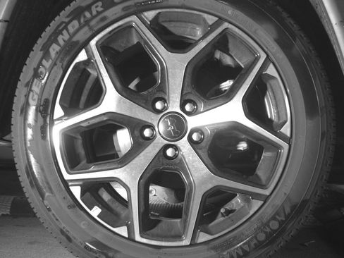 Used 2025 Jeep Compass Limited image 15