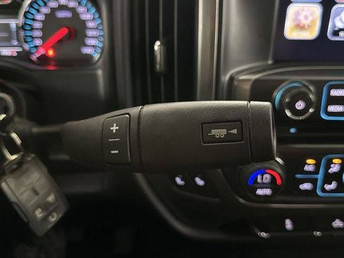 Used 2019 Chevrolet Silverado 1500 LT w/ All Star Edition AWD/4WD image 37