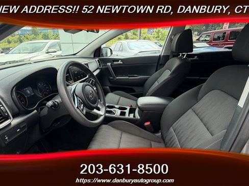 Used 2021 Kia Sportage LX AWD/4WD image 14