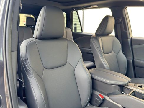Used 2025 Lexus TX 350 FWD w/ Technology Package image 41