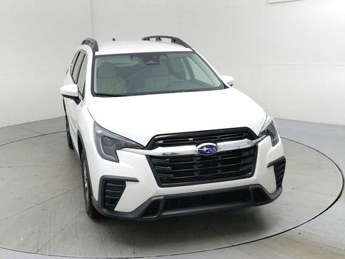 Certified 2025 Subaru Ascent Premium image 2