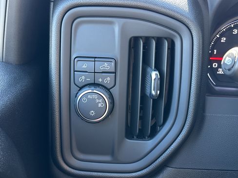 Certified 2024 Chevrolet Silverado 2500 Custom w/ Custom Value Package image 27