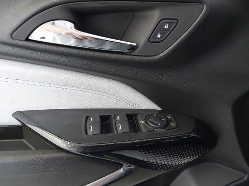 New 2026 Chevrolet Trax LT w/ LT Convenience Package image 26